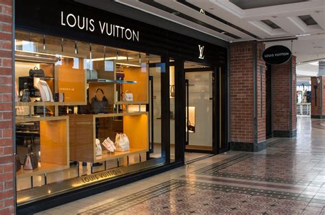 louis vuitton melbourne chadstone|flight centre chadstone shopping.